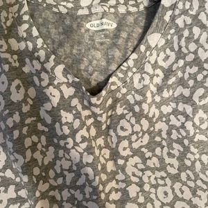 Old navy v neck